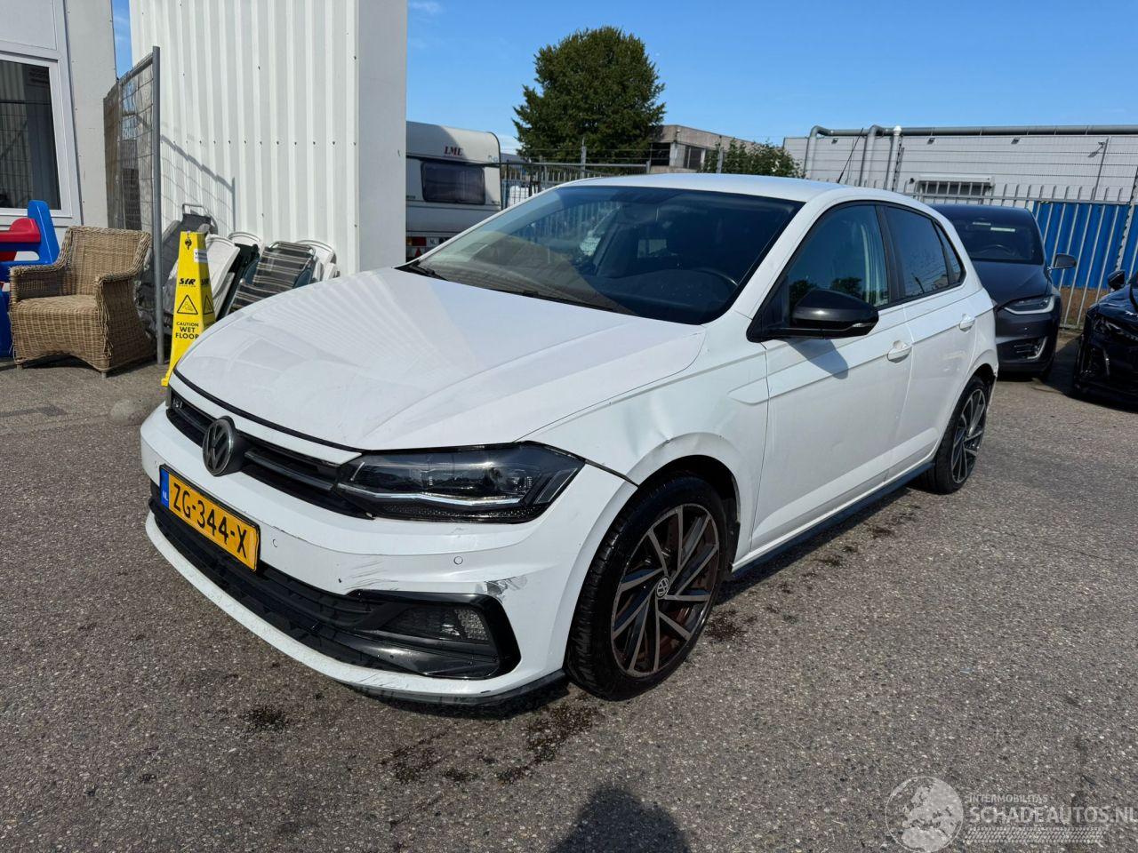 Volkswagen Polo 1.0 MPI Comfortline Business