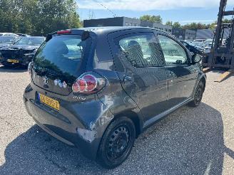 Toyota Aygo 1.0-12V Comfort AUTOMAAT picture 5