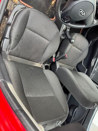 Kia Picanto 1.0 Seven BJ 2010 134.619 KM picture 11