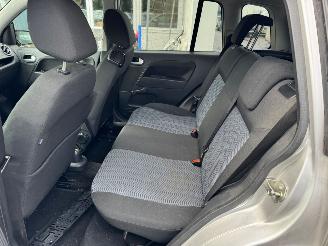 Ford Fusion 1.4-16V Futura BJ 2006 176.782 KM picture 11