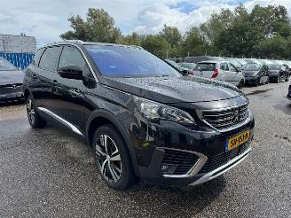 Peugeot 5008 1.2 AUTOMAAT PureTech Allure BJ 2017 194.700 KM picture 6