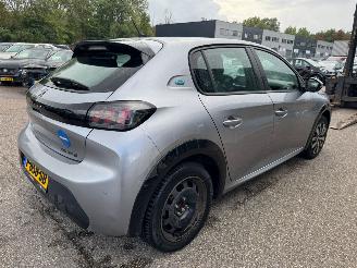 Peugeot e-208 EV Active 50 kWh AUTOMAAT  BJ 2020 60.924 KM picture 5