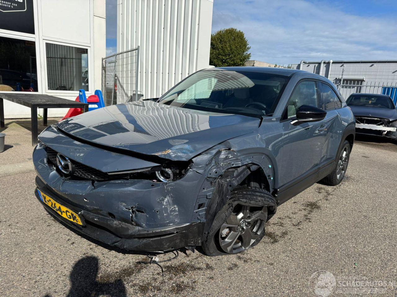 Mazda MX-30 e-SkyActiv 145 AUTOMAAT First Edition 36 kWh BJ 2020 BJ 2020 26.000 KM