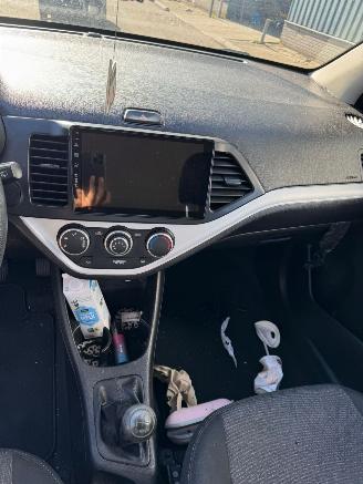 Kia Picanto 1.0 CVVT Airco BJ 2012 184864  KM picture 9
