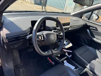 MG MG4 Electric AUTOMAAT Trophy Extended Range 77 kWh BJ 2023 55994 KM picture 7