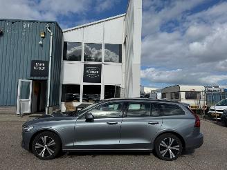 Volvo V-60 2.0 AUTOMAAT B3 Momentum Advantage BJ 2020 173.834 KM picture 2
