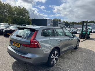 Volvo V-60 2.0 AUTOMAAT B3 Momentum Advantage BJ 2020 173.834 KM picture 5
