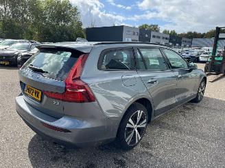 Volvo V-60 2.0 AUTOMAAT B3 Momentum Advantage BJ 2020 173.834 KM picture 6