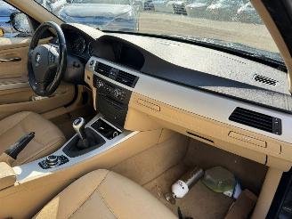 BMW 3-serie 325i High Executive BJ 2009 172.655 KM picture 14
