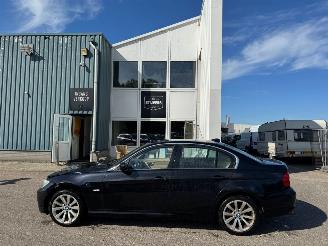 BMW 3-serie 325i High Executive BJ 2009 172.655 KM picture 2