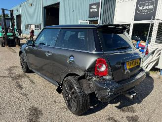 Mini Cooper S Cooper S 10 Years II BJ 2012 135.652 KM picture 3