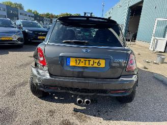 Mini Cooper S Cooper S 10 Years II BJ 2012 135.652 KM picture 4