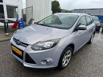 škoda osobní automobily Ford Focus Wagon 1.0 EcoBoost Titanium BJ 2013  148.985 KM 2013/4