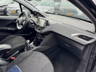 Peugeot 208 1.2 PureTech Allure BJ 2018 91.495 KM picture 7