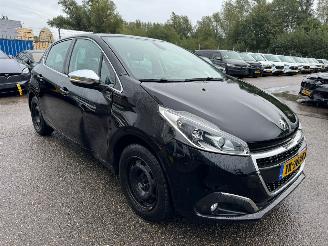 Peugeot 208 1.2 PureTech Allure BJ 2018 91.495 KM picture 6