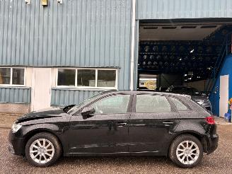 Schadeauto Audi A3 Sportback 1.4 TFSI Attraction Pro Line plus 193.140 KM 2014/11