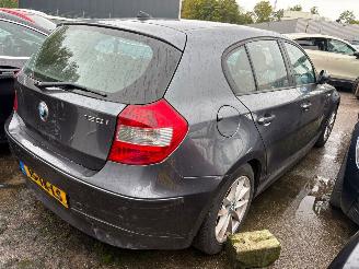 BMW 1-serie 120i Graphite picture 3