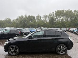 BMW 1-serie 116i picture 2