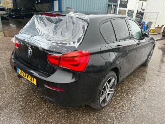 BMW 1-serie 116i picture 5
