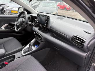 Toyota Yaris 1.5 Hybrid Dynamic AUTOMAAT picture 16