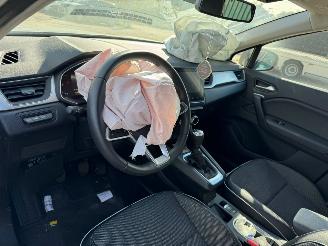 Renault Captur 1.0 TCe 90 Intens picture 11
