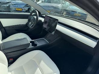 Tesla Model 3 Standard RWD Plus 60 kWh picture 12