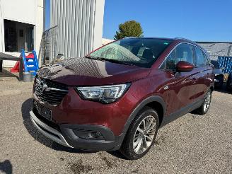 Vaurioauto  passenger cars Opel Crossland X 1.2 Turbo Innovation AUTOMAAT 2018/6