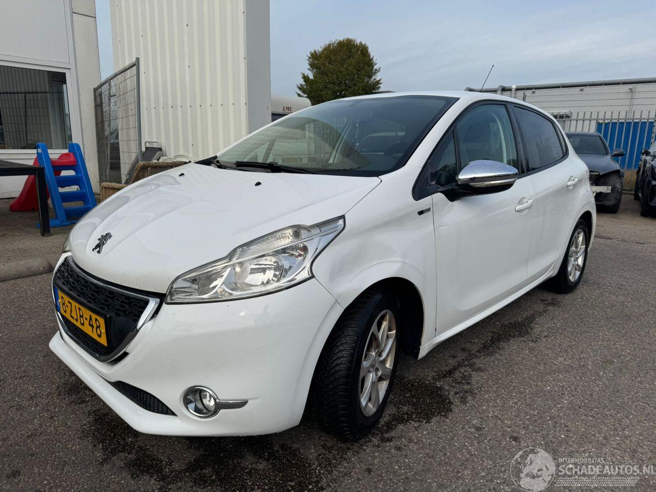 Peugeot 208 1.2 VTi Style