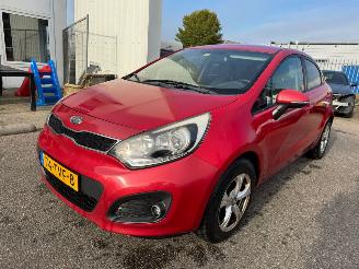 uszkodzony samochody osobowe Kia Rio 1.2 CVVT Super Pack 2012/4