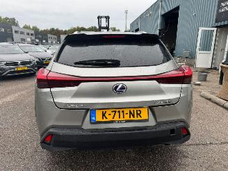 Lexus UX 250h F Sport Line AUTOMAAT picture 4