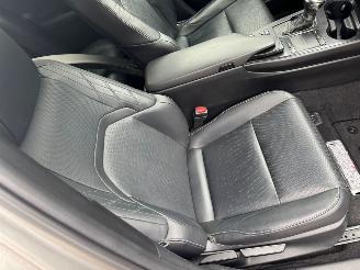 Lexus UX 250h F Sport Line AUTOMAAT picture 17