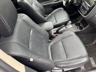 Mitsubishi Outlander 2.0 PHEV Instyle+ AUTOMAAT picture 17