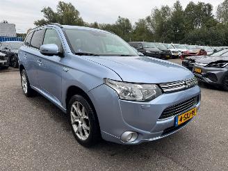 Mitsubishi Outlander 2.0 PHEV Instyle+ AUTOMAAT picture 6