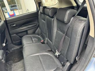 Mitsubishi Outlander 2.0 PHEV Instyle+ AUTOMAAT picture 19