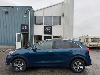 Kia Niro 1.6 GDi Hybrid DynamicPlusLine picture 2
