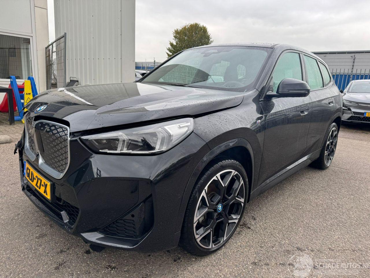 BMW iX1 eDrive20 67 kWh