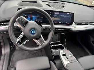 BMW iX1 eDrive20 67 kWh picture 12
