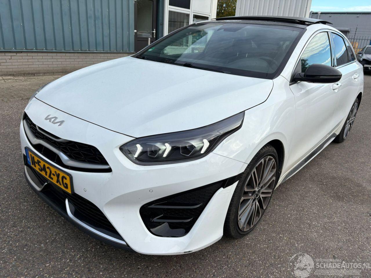 Kia Proceed 1.5 T-GDi GT-PlusLine AUTOMAAT