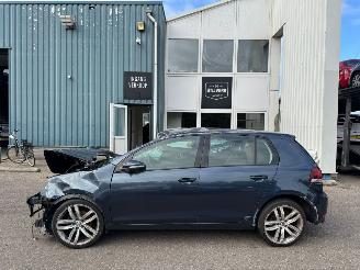 Damaged car Volkswagen Golf 1.4 TSI Highline 2009/4
