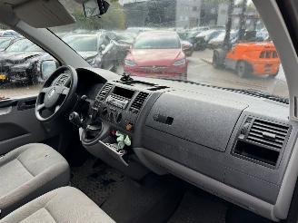 Volkswagen Transporter 1.9 TDI 340 picture 17