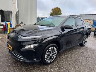Voiture accidenté Hyundai Kona EV Fashion 39 kWh AUTOMAAT 2022/9