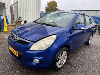 Voiture accidenté Hyundai I-20 1.2i i-Motion 2011/3