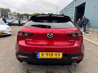 Mazda 3 2.0 e-SkyActiv-X M Hybrid 186 Luxury picture 4