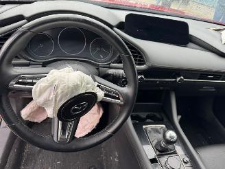 Mazda 3 2.0 e-SkyActiv-X M Hybrid 186 Luxury picture 13