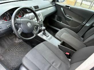 Volkswagen Passat 1.6 FSI Trendline picture 7