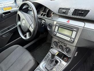 Volkswagen Passat 1.6 FSI Trendline picture 10