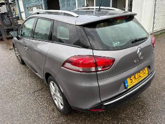 Renault Clio Estate 0.9 TCe Expression picture 3