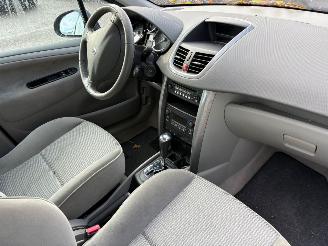 Peugeot 207 1.6 VTi XS AUTOMAAT picture 11