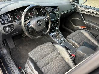 Volkswagen Golf 1.6 TDI Highline AUTOMAAT picture 11