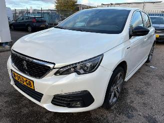 uszkodzony samochody osobowe Peugeot 308 1.2 AUTOMAAT GT LINE PureTech Allure BJ 2018  BJ 2018 51.665 KM 2018/1